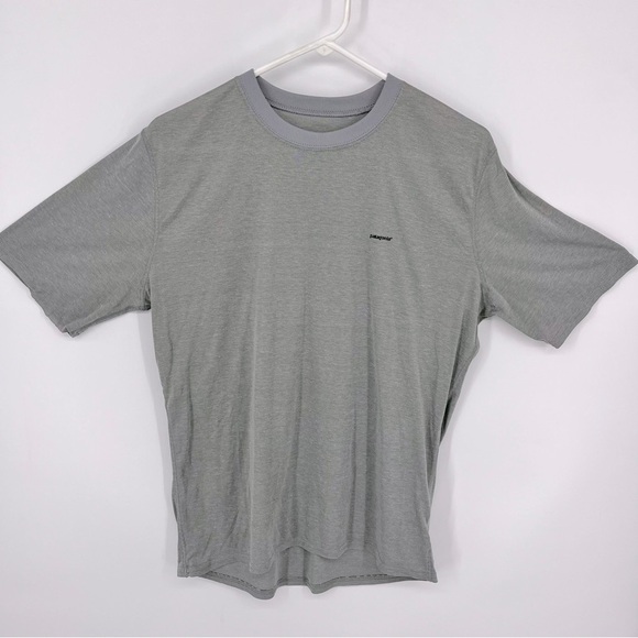 PATAGONIA Gray Capilene Crew Neck TShirt Sz XL Active Outdoor Casual Breathable - Picture 1 of 9